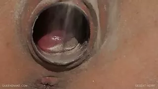 हस्तमैथुन मोहक गधा र फुहार