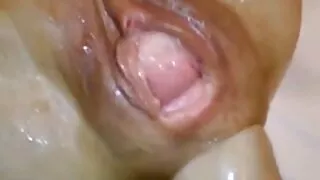 सुन्दर बालिका मा सौना चाट तातो छेद